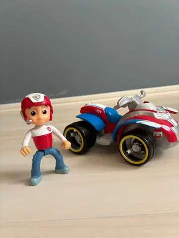 파우 패트롤 켄트 피규어 배기 세트