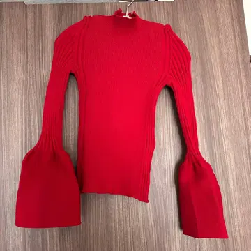 CFCL POTTERY LONG BELL SLEEVE TOP RED