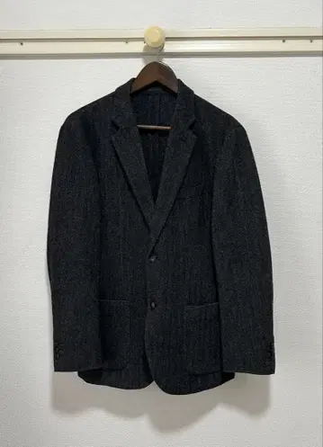 새상품급 유니클로 트위드 자켓 다크 그레이 사이즈 L