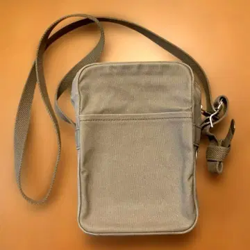 신지로 사코슈 숄더백