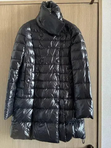 디베티카 다운 코트 블랙 size 40