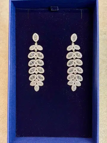 스와로브스키 바론 귀걸이