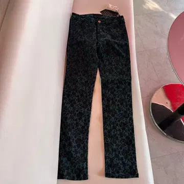 PT01 다크 그린 플라워 패턴 팬츠