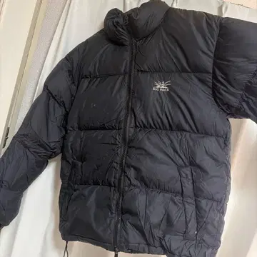 BIG PACK 블랙 다운 자켓