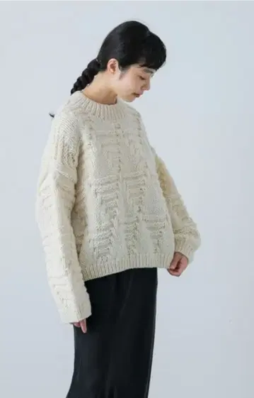 카구레 페루 트라이앵글 니트