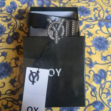 OY 블랙 가죽 벨트 로고 버클