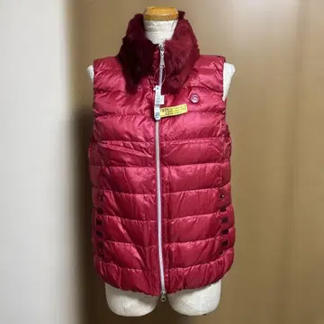 아다바트 다운 베스트 퍼 포함 40 클리닝 완료