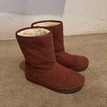 THE NORTH FACE 브라운 플리스 숏부츠