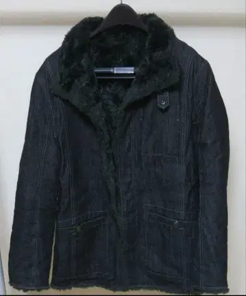 무슈 니콜 데님 자켓 블랙 컬러 안쪽 보아 포함