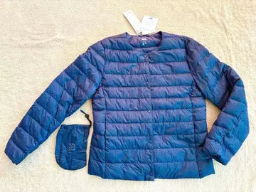 유니클로 울트라 라이트 다운 여성용 L 네이비 미사용 새상품 파우치 포함