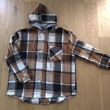 큐브 슈가 후드 부착 체크 셔츠