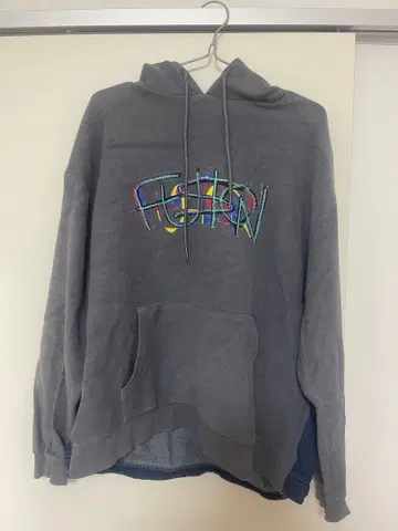 Vaundy 아레나 투어 후드티