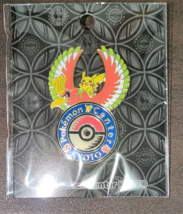 포켓몬 센터 교토 핀 배지 칠색조 피카츄