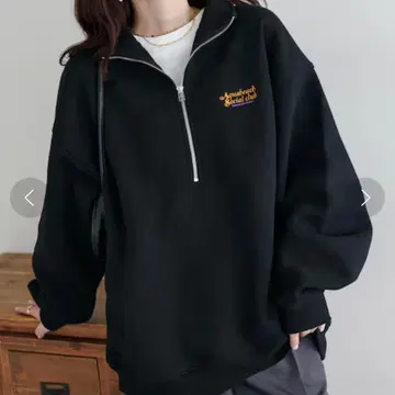 DISCOAT 속기모 원포인트 자수 하프 지퍼 트레이닝복 블랙