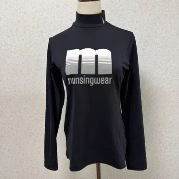 먼싱웨어 상의 티셔츠 정품