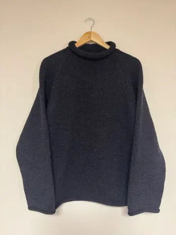 빈티지 롤넥 니트 블랙 goffa