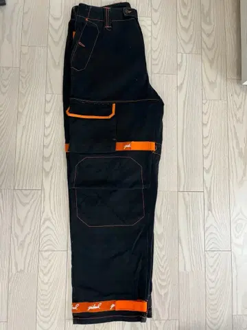 [초레어 색상] 마리떼 프랑소와 저버 셔틀 팬츠 W38