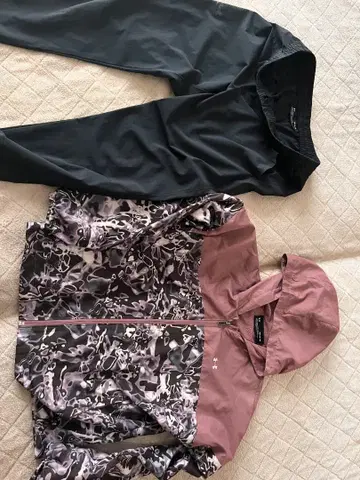 언더아머 자켓과 팬츠 세트 M/L
