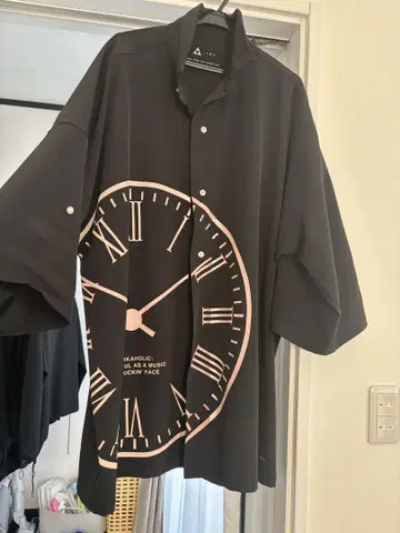 시계 프린트 오버 사이즈 셔츠