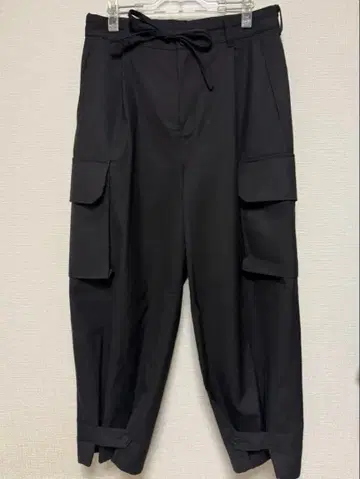Y-3 와이드 밑단 버튼 팬츠