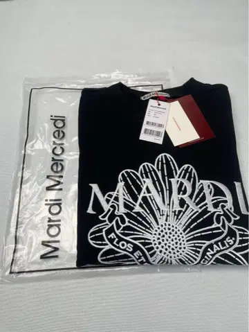 MARDI 블랙 트레이닝복 꽃무늬 자수