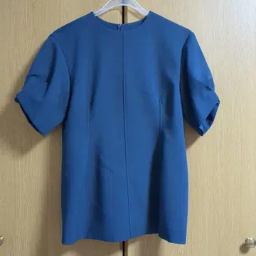 [새상품급] Mila Owen 미라 오웬 구축 상의