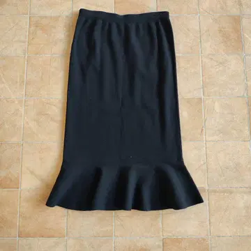 PINKY&DIANNE 블랙 플레어 스커트 36