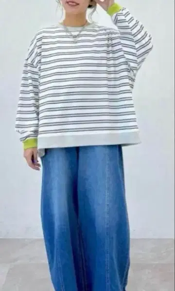 LEPSIM 미와타라 씨 기획 자수 보더 T