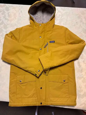 Patagonia 머스타드 자켓 M 사이즈
