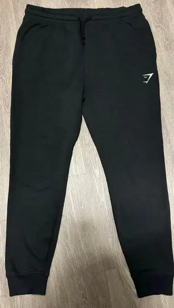 짐샤크 블랙 조거 팬츠 저지