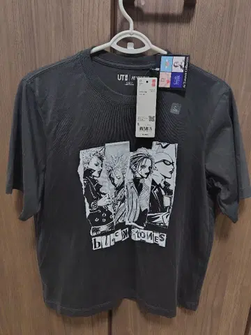 유니클로 야자와 아이 NANA 콜라보 T셔츠 L 사이즈