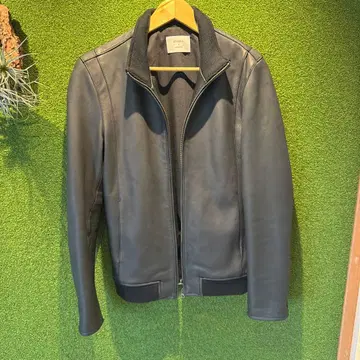 STUDIOUS 블랙 가죽 자켓 사이즈 2