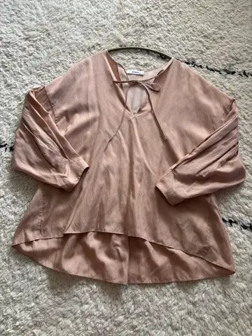 ebure 블라우스 36 긴팔 셔츠