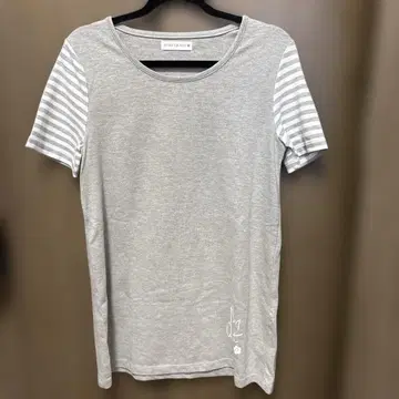 MARY QUANT 그레이 스트라이프 소매 T셔츠