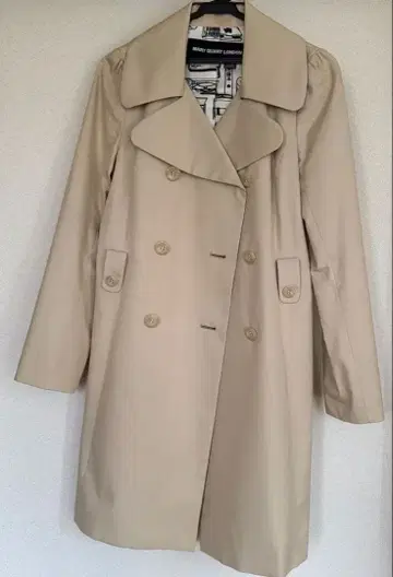 MARY QUANT 베이지 트렌치코트