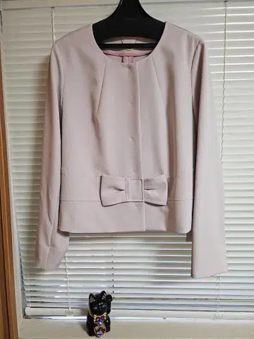 로즈 티아라 46 현행 모델 미사용 새상품 택 포함 자켓