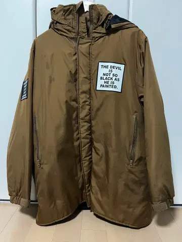 SYNTHESIZE 브라운 다운 자켓