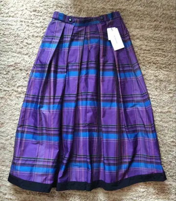 Re.Verofonna 체크 무늬 플레어 스커트