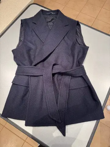 딸리아또레 네이비 랩 코트