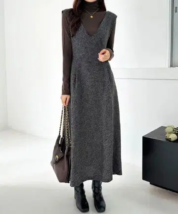 깊은 V넥 오버롤 스커트 원피스