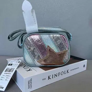 메탈릭 실버 별 모양 숄더백