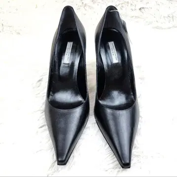 [ 새상품 ] SEVEN TWELVE THIRTY 펌프스