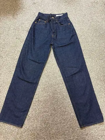 MOUSSY 다크 블루 스트레이트 데님