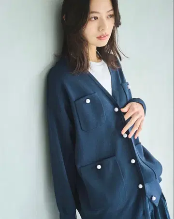 LOUNIE 블랙 펄 장식 가디건