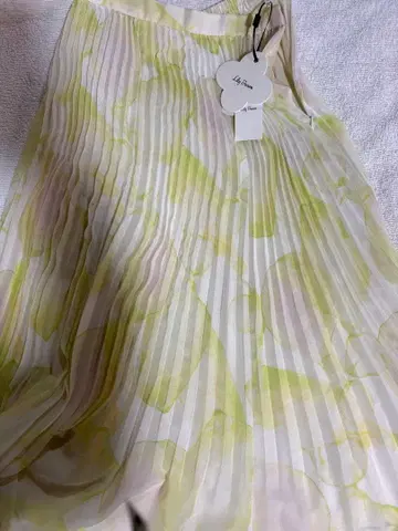 플레어 스커트 화이트 그린 꽃무늬