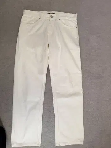 theory 화이트 스트레이트 데님 사이즈 30