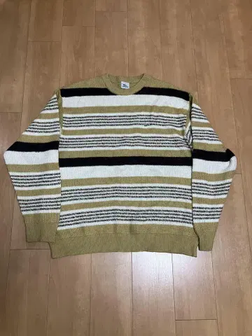 LACOSTE 스트라이프 니트 스웨터 사이즈 8