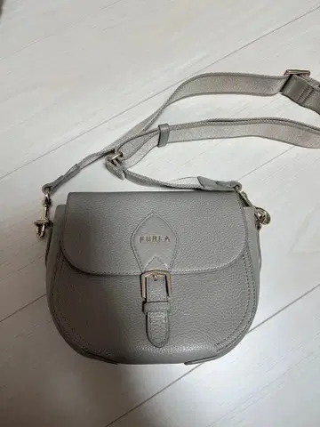 FURLA 우라니아 가죽 숄더백