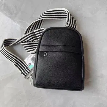블랙 스트라이프 숄더백