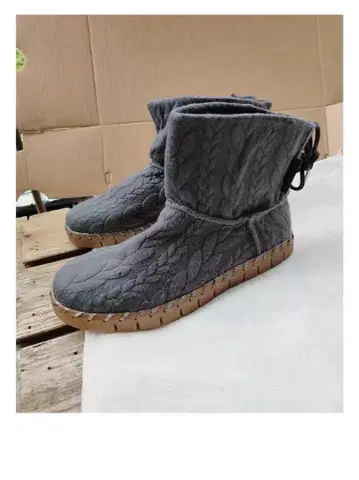 그레이 뜨개질 플리스 숏부츠